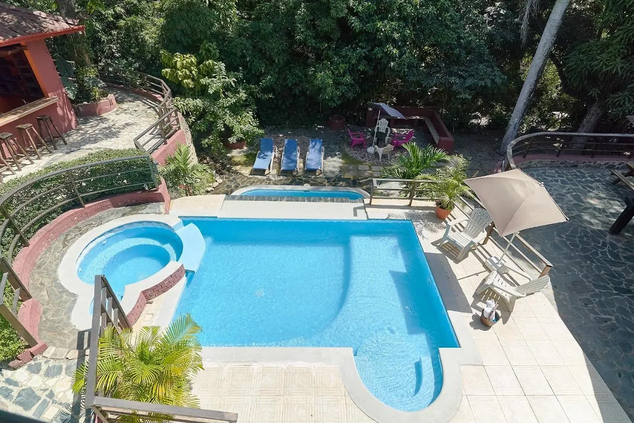 Villa Bayacanes Con Piscinas Privadas Jarabacoa 0*,
