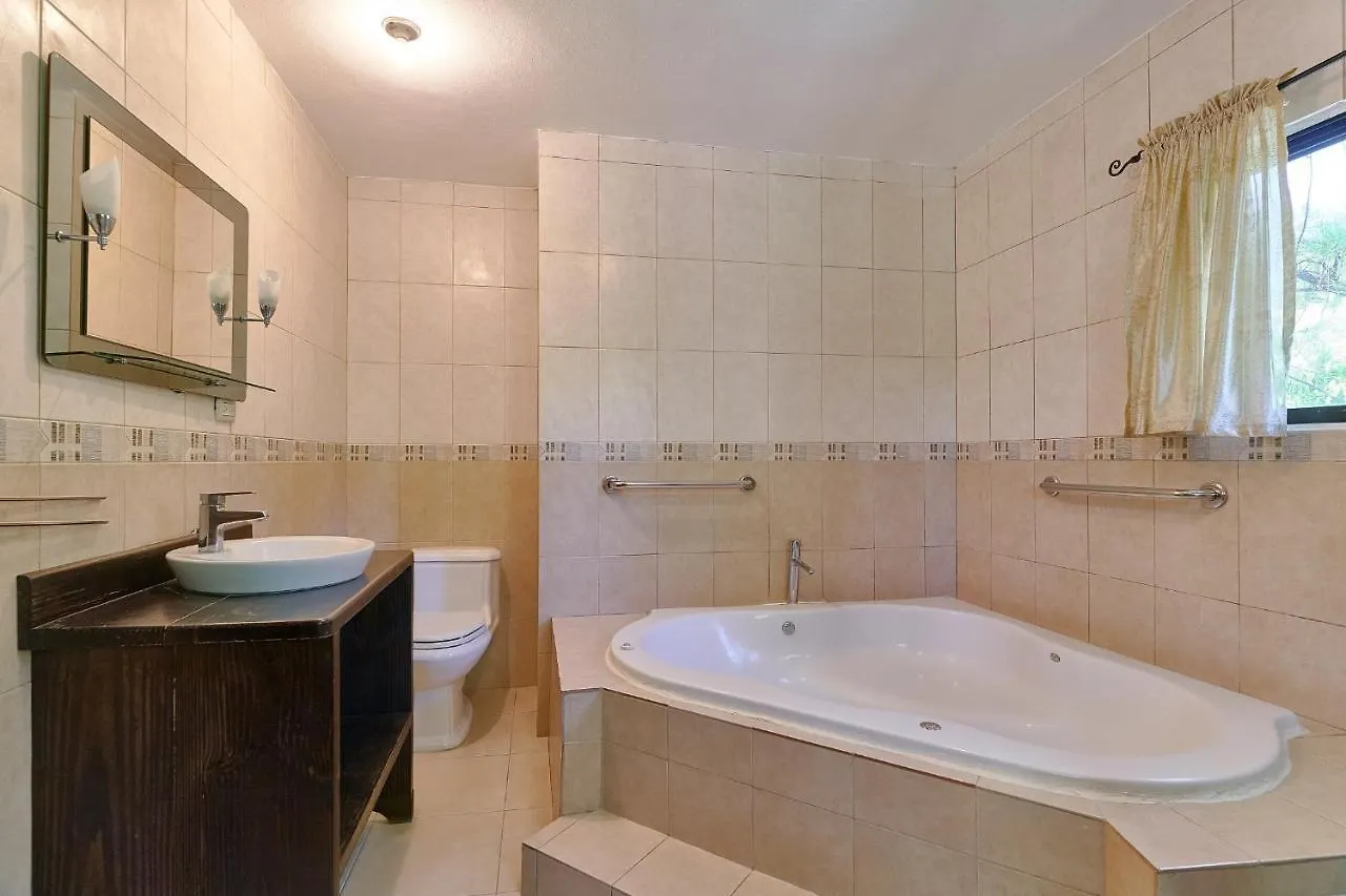 Villa Bayacanes Con Piscinas Privadas Jarabacoa 0*,  Dominican Republic